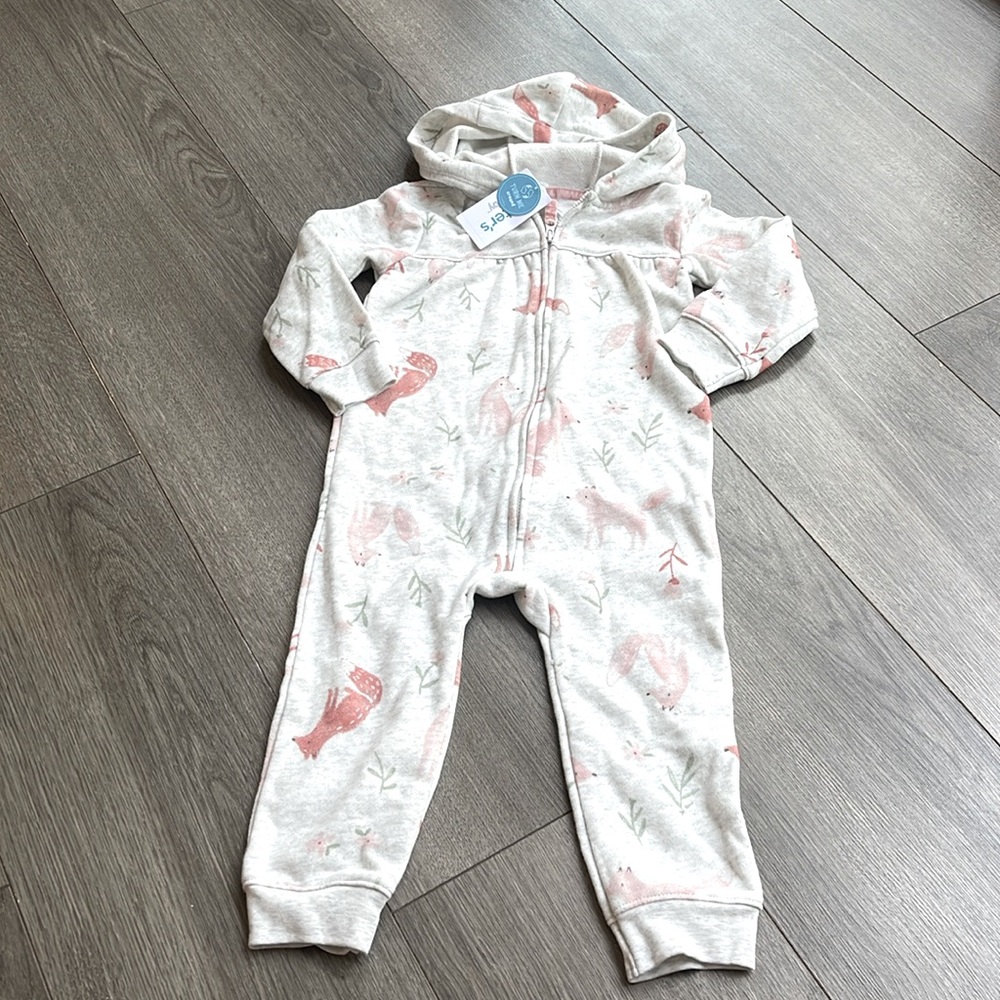 Brand new with tags, girls jumper